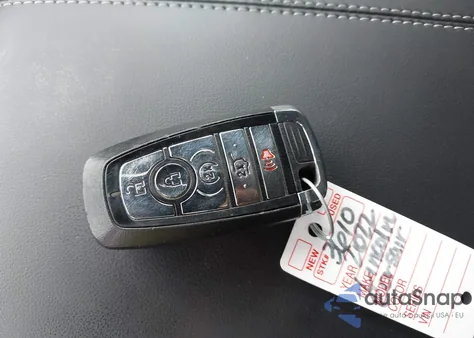 2022 Lincoln Corsair Standard z USA, uszkodzony, nr VIN 5LMCJ1C92NUL25509